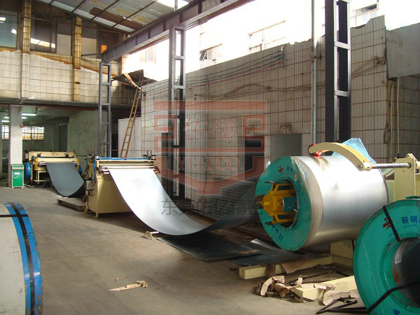 1.4米NC送料機(jī)材料架矯正機(jī)自動化生產(chǎn)線